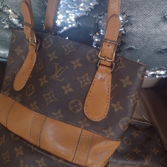 💯% Authentic RARE LOUIS V French Co Bucket Bag pm & KISSLOCK CLUTCH  full set! - Picture 8 of 16